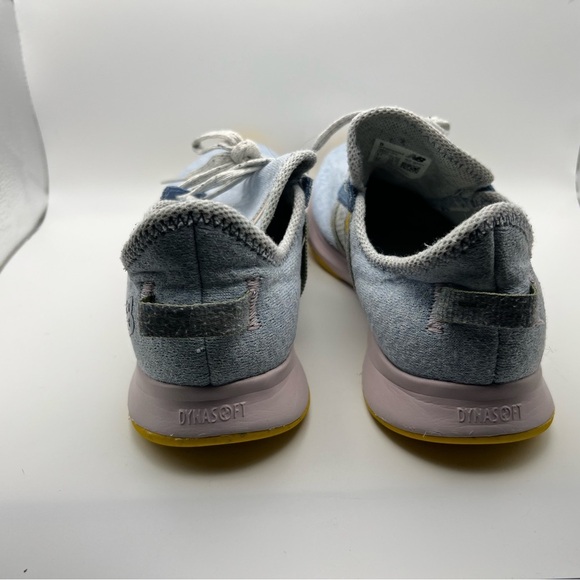 New Balance Light Blue and Yellow Sneakers - Picture 4 of 7